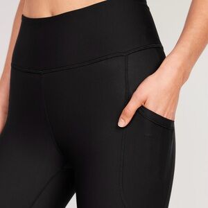 Old Navy Powersoft with pockets Women's Black High-Waisted Leggings